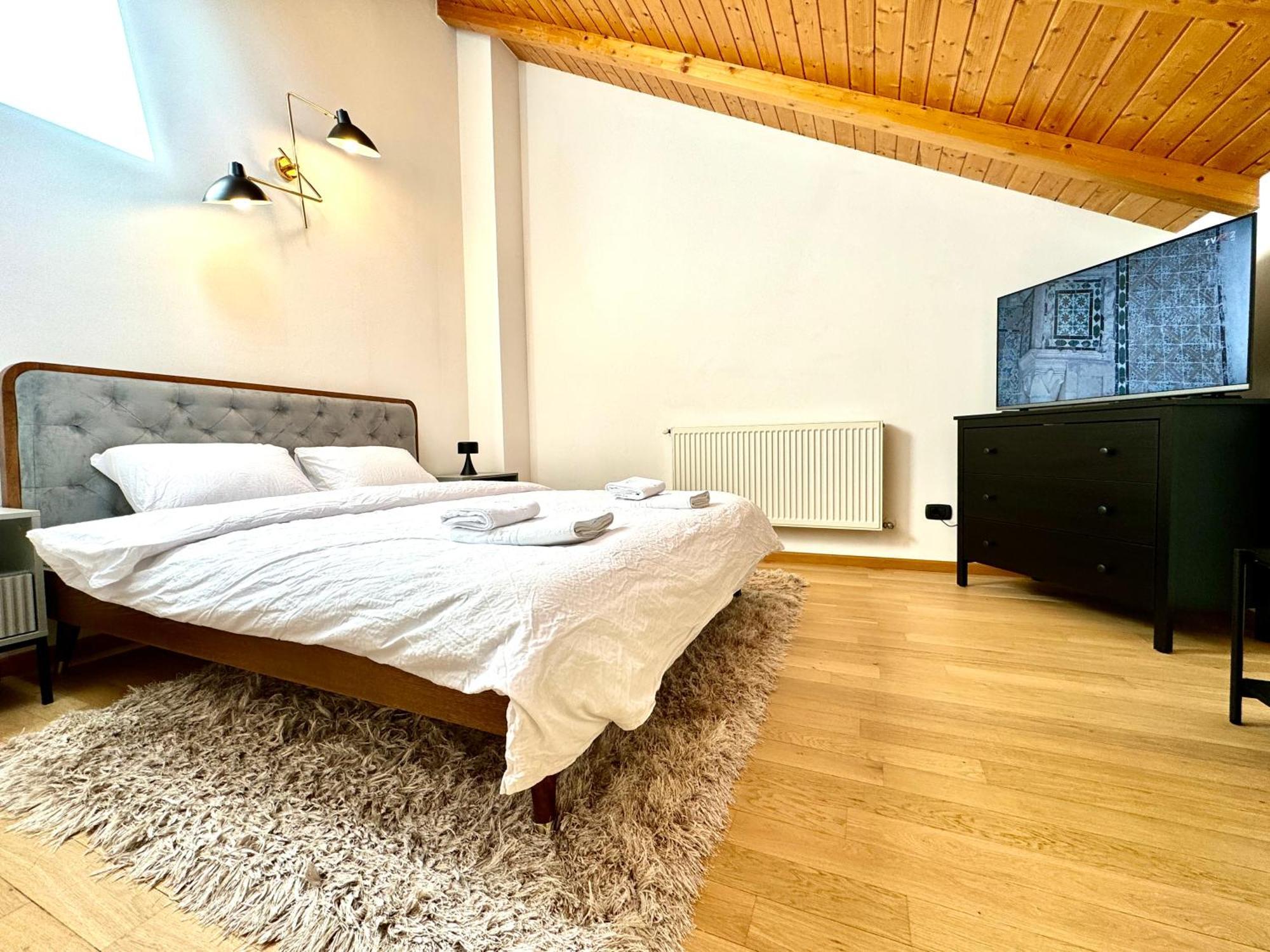 Blue Nest Apartment Timisoara Bagian luar foto