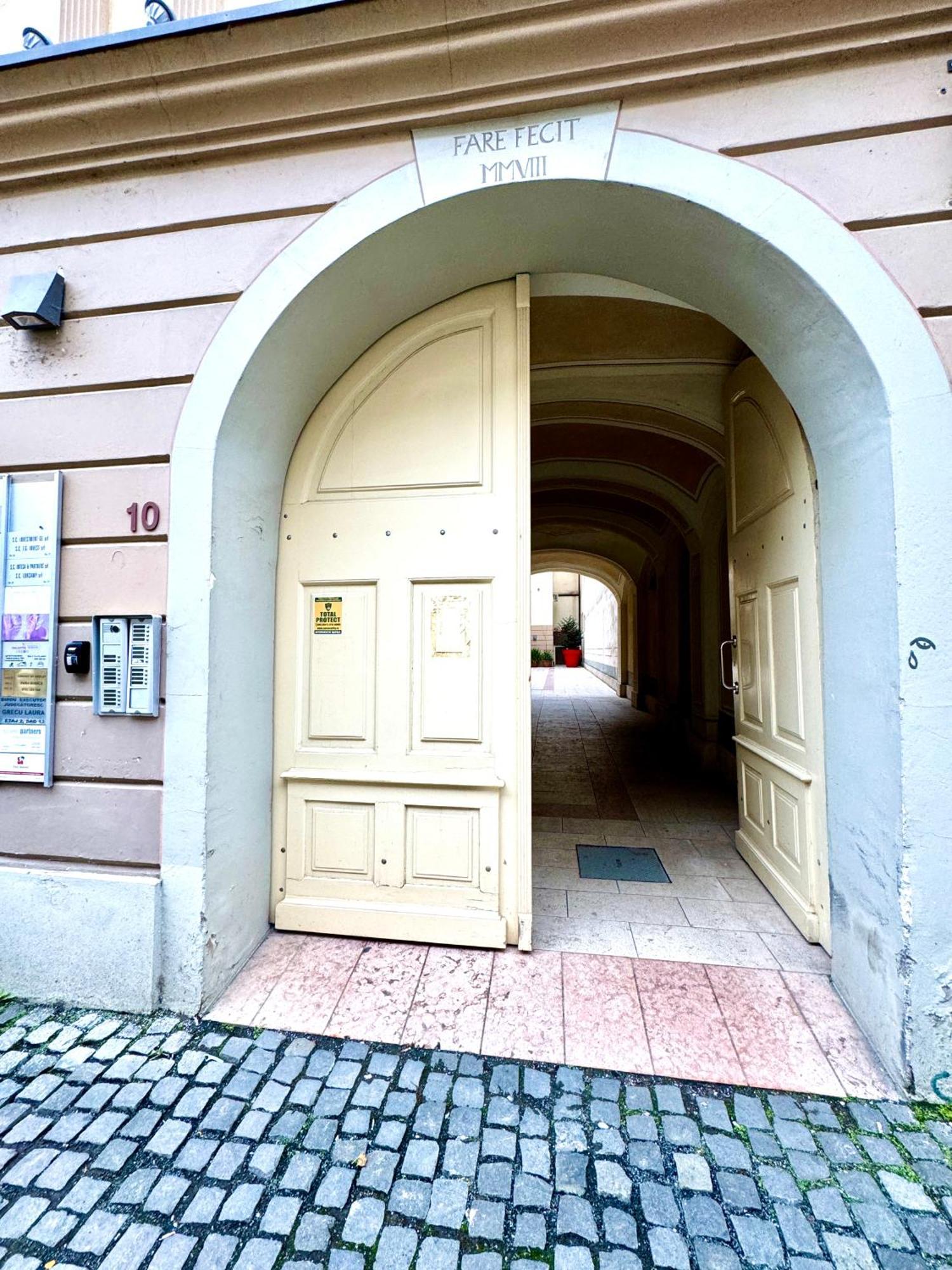 Blue Nest Apartment Timisoara Bagian luar foto