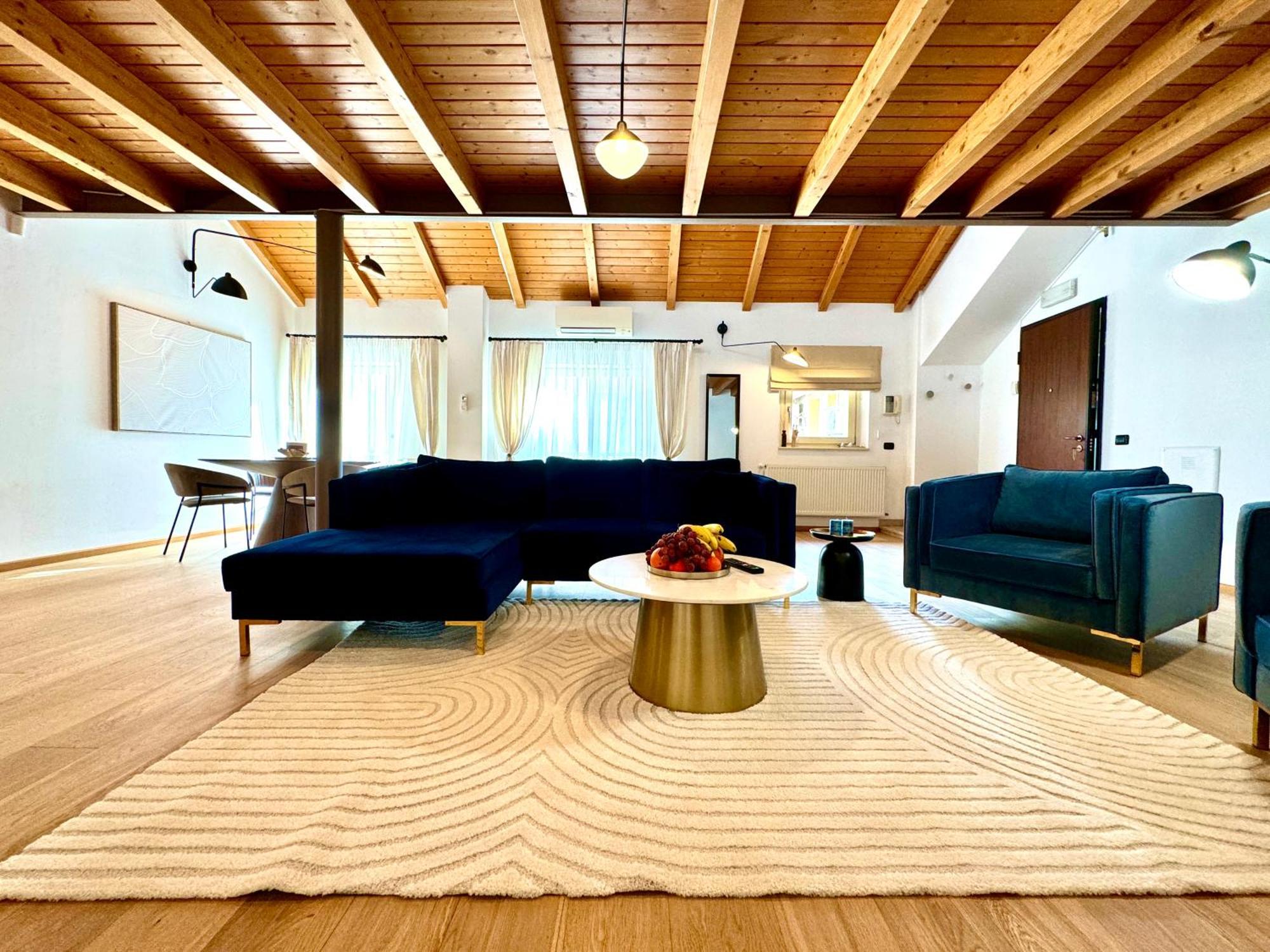 Blue Nest Apartment Timisoara Bagian luar foto